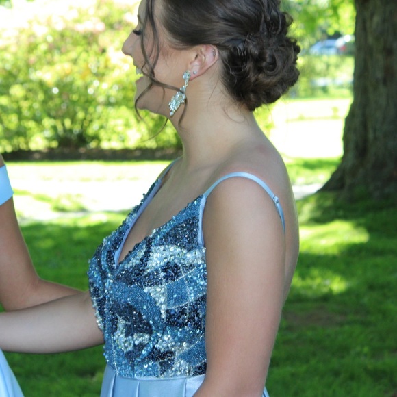 beaded prom dress WORN ONCE - Picture 4 of 4